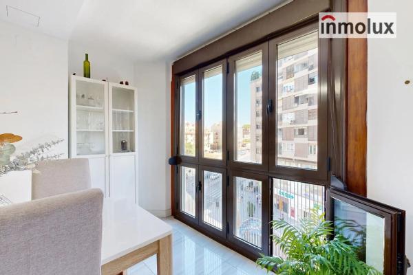 Piso en avenida Alfonso El Sabio