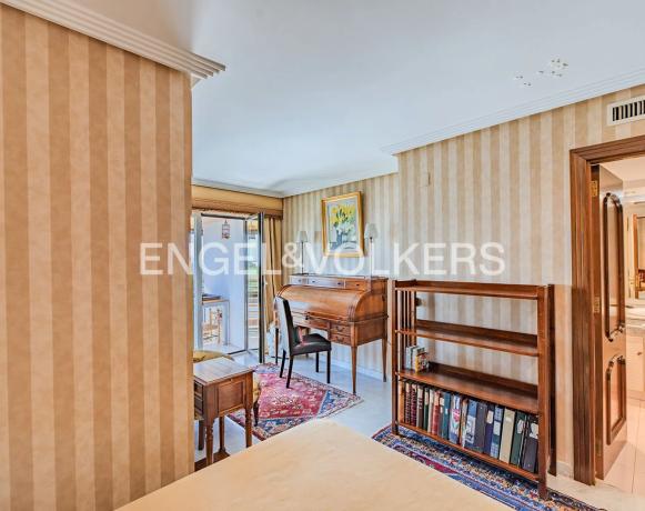 Piso en avenida de Ramón y Cajal