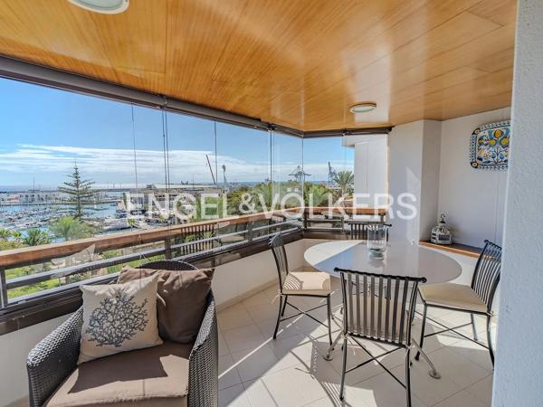 Piso en avenida de Ramón y Cajal