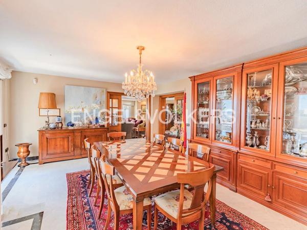 Piso en avenida de Ramón y Cajal