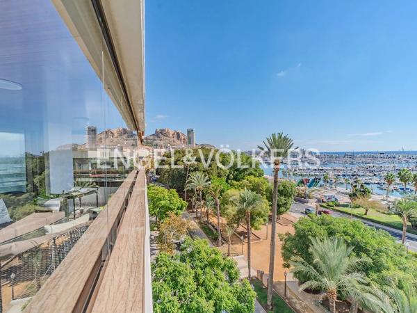 Piso en avenida de Ramón y Cajal