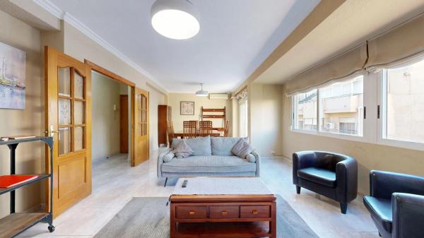 Piso en calle Poeta Quintana