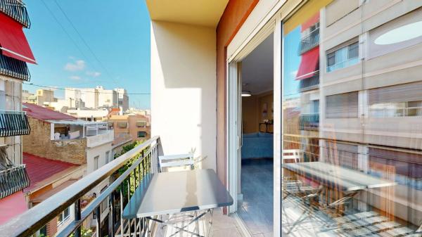 Piso en calle Poeta Quintana