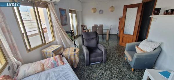 Piso en calle Pintor Aparicio, 27