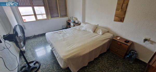 Piso en calle Pintor Aparicio, 27