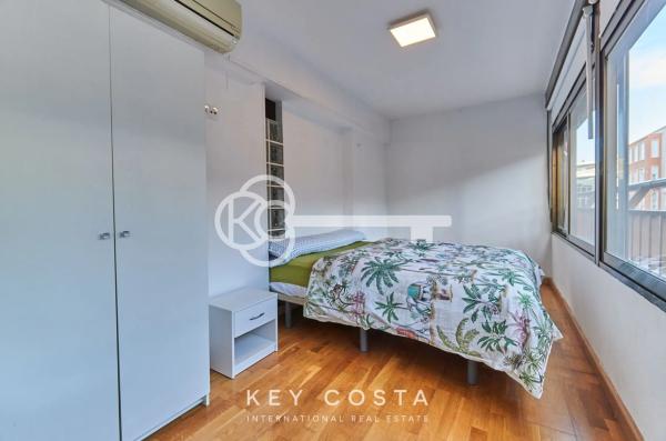 Ático en calle Pintor Cabrera