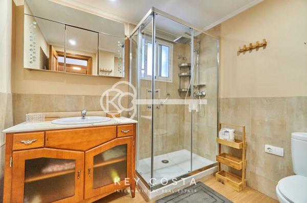 Ático en calle Pintor Cabrera