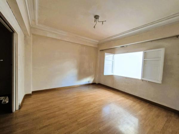 Piso en calle Pintor Cabrera