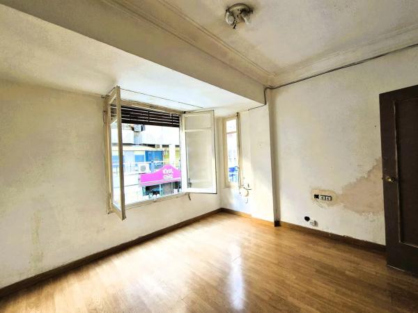 Piso en calle Pintor Cabrera