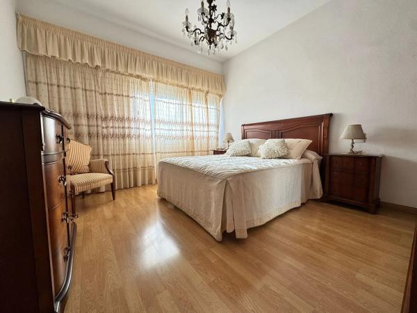 Piso en calle Poeta Campos Vasallo s/n