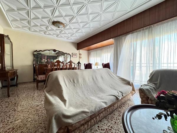 Piso en calle Poeta Campos Vasallo s/n