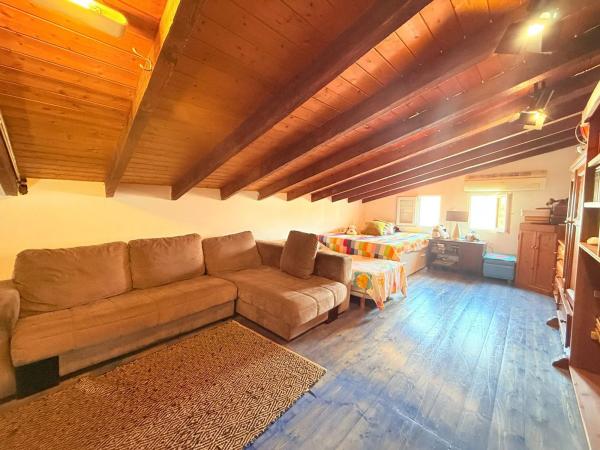 Ático en calle Castaños