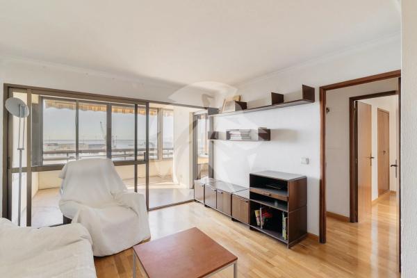 Piso en avenida de Loring