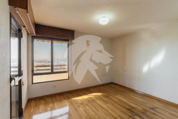 Piso en avenida de Loring