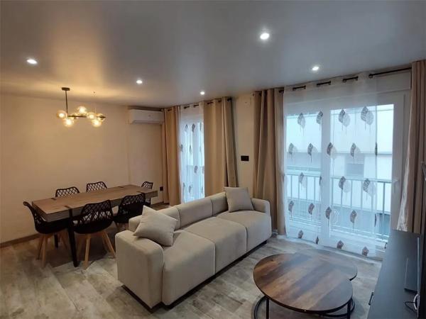 Piso en avenida Benito Perez Galdos