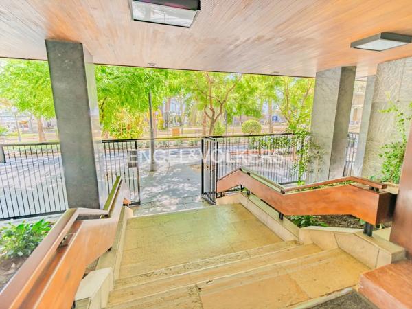 Piso en avenida de Ramón y Cajal, 3