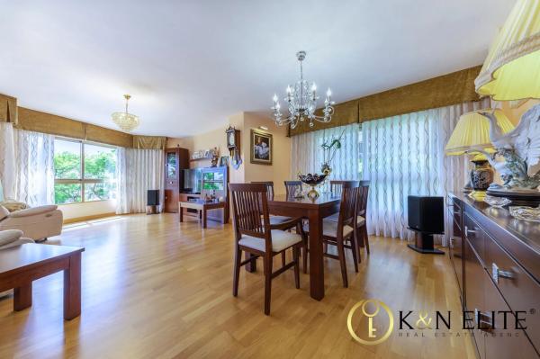 Piso en avenida de Ramón y Cajal, 9