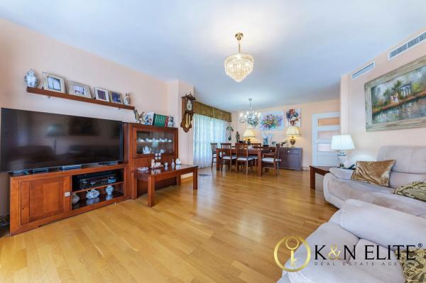 Piso en avenida de Ramón y Cajal, 9