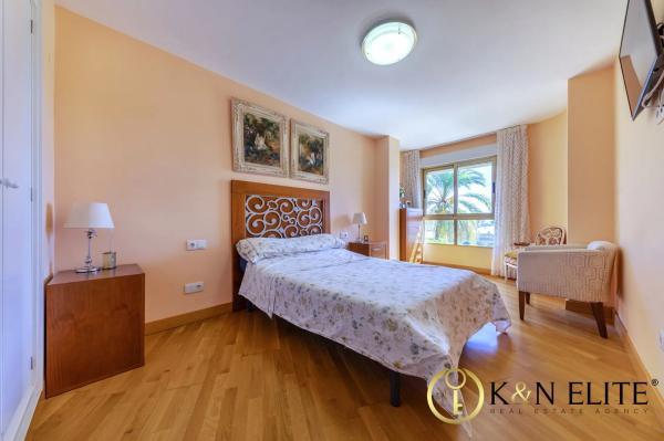 Piso en avenida de Ramón y Cajal, 9