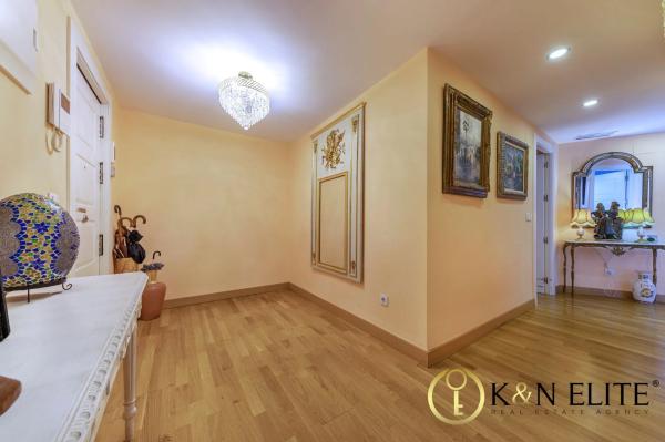 Piso en avenida de Ramón y Cajal, 9