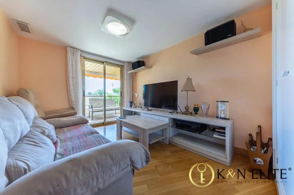 Piso en avenida de Ramón y Cajal, 9