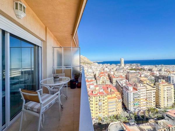 Estudio en calle Poeta Vila y Blanco