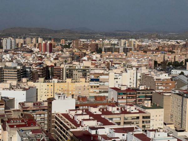 Estudio en calle Poeta Vila y Blanco