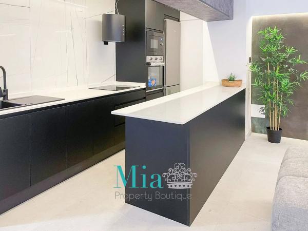 Piso en calle Italia, 4