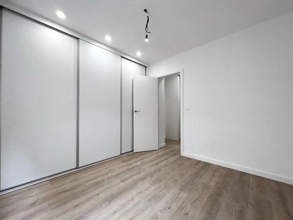 Piso en calle Reyes Católicos