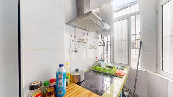 Piso en calle Reyes Católicos