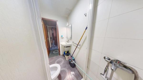 Piso en calle Reyes Católicos