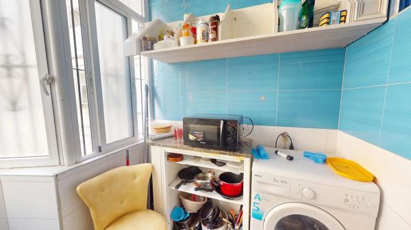 Piso en calle Reyes Católicos