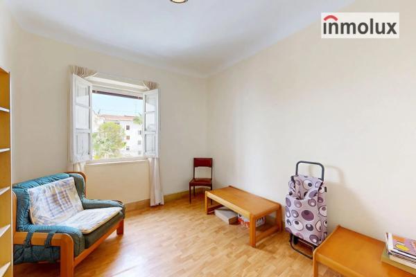 Piso en calle del Médico Pascual Pérez, 31