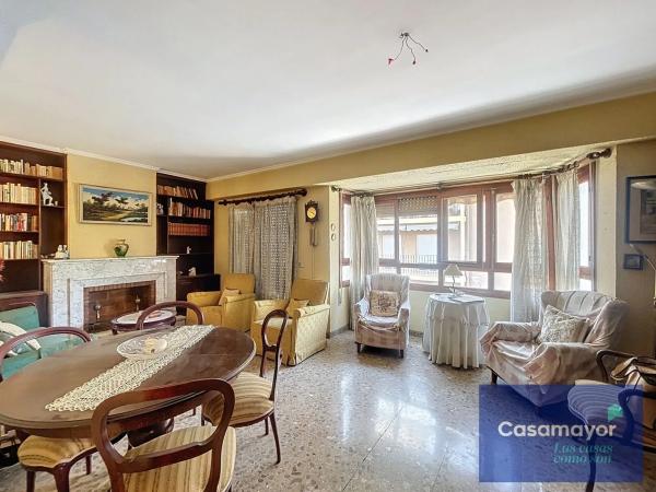 Piso en calle del Tucuman