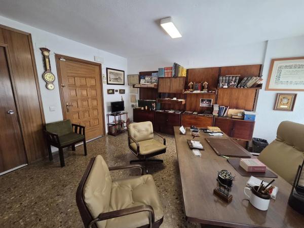 Piso en Rb Mendez Nuñez, 38