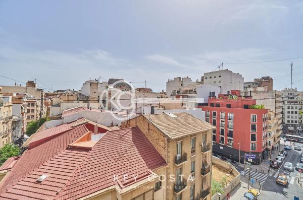 Piso en Poeta Quintana