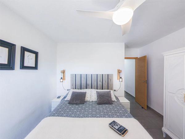 Ático en calle Teulada, 46