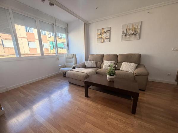 Piso en calle Virgen de las Nieves, 5