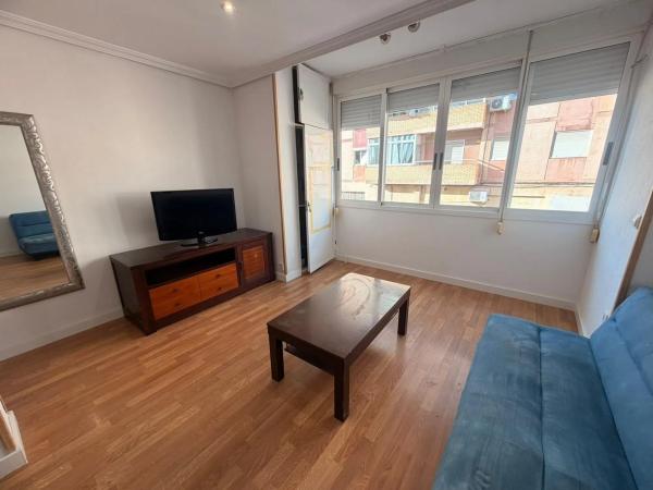 Piso en calle Virgen de las Nieves, 5