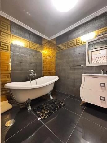 Casa independiente en calle Amadeo Valls