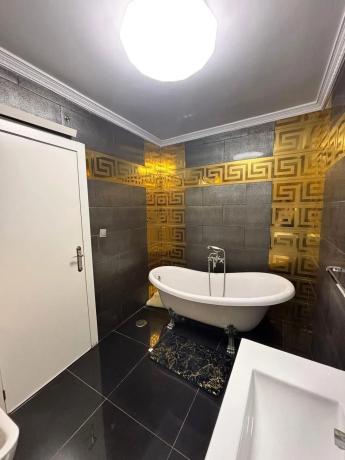 Casa independiente en calle Amadeo Valls