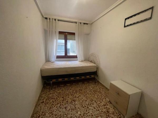 Piso en avenida Novelda