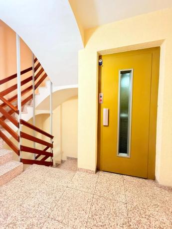 Piso en avenida Novelda