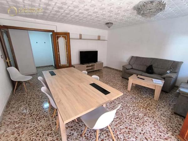 Piso en avenida Novelda