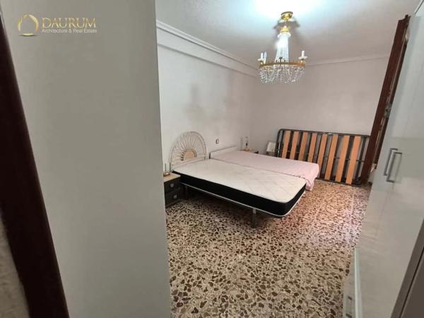 Piso en avenida Novelda