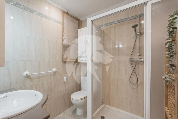 Piso en calle Uruguay