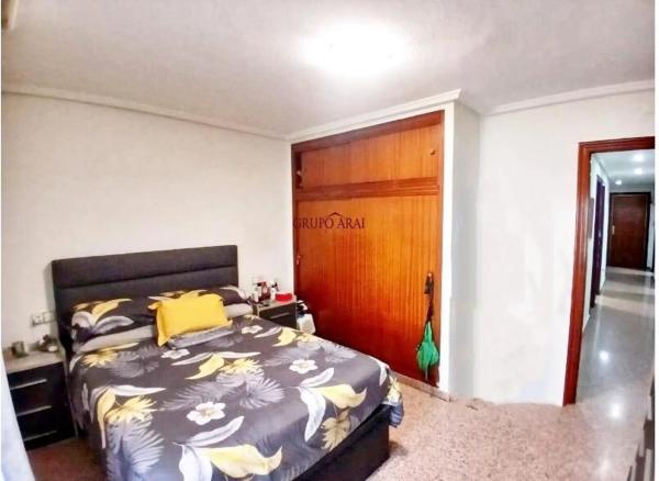 Piso en calle Juan de Juanes, 6