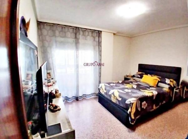 Piso en calle Juan de Juanes, 6