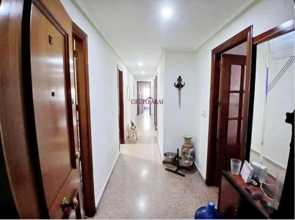 Piso en calle Juan de Juanes, 6