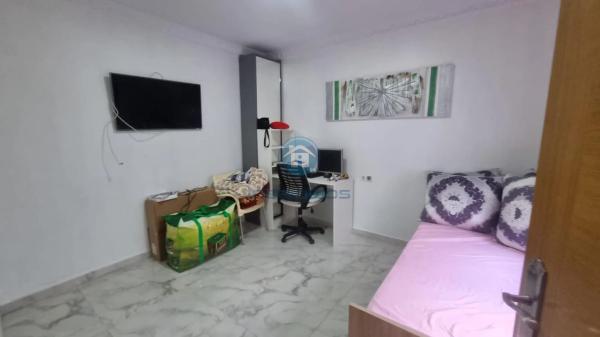 Chalet pareado en calle Duque de Alba